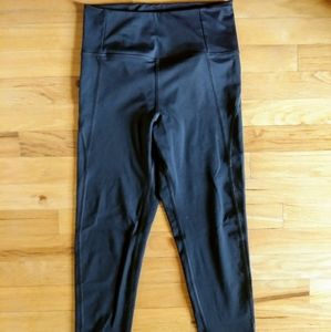 Girlfriend Collective compressive leggings